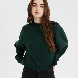 AE Fleece Mock Neck Cropped Sweatshirt